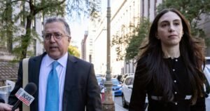 250424-Sean-Diddy-Combs-Lawyers-Marc-Agnifilo-Teny-Geragos-se-1132a-88d13c.jpg
