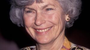 Dallas-celebrity-Amy-Irvings-mother-was-100.jpg